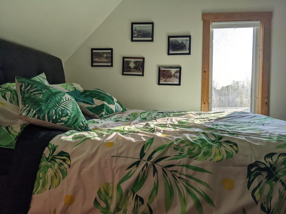 Hotel Pink Flamingo Wolfville Esterno foto